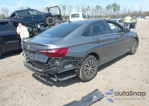 2021 Volkswagen Jetta 1.4T R-Line/1.4T S/1.4T Se z USA, uszkodzony, nr VIN 3VWC57BU3MM015745